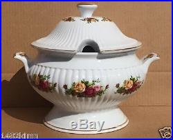 Royal Albert Old Country Roses Footed Soup Tureen Casserole Vegetable Bowl Lid