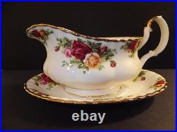 Royal Albert Old Country Roses Gravy Boat & Stand Brand With tag 2 piece