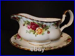 Royal Albert Old Country Roses Gravy Boat & Stand Brand With tag 2 piece