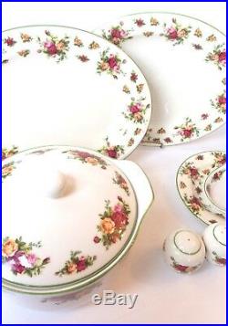 Royal Albert Old Country Roses Green Trim Classic Collection Casserole Platter +