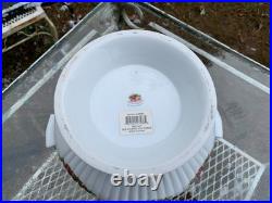 Royal Albert Old Country Roses HUGE Covered Tureen 9.5 Tall x 12 wide NEW MINT