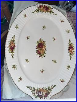 Royal Albert Old Country Roses Holiday 19 Platter