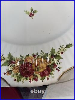 Royal Albert Old Country Roses Holiday 19 Platter