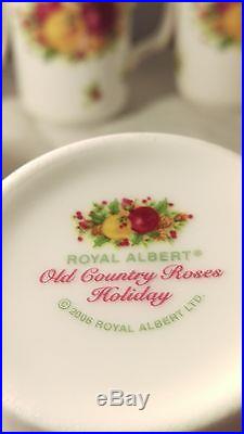 Royal Albert Old Country Roses Holiday 2006 Set (s) of 6 Ribbed Mugs