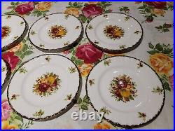 Royal Albert Old Country Roses Holiday 8 Bread And Butter Plates