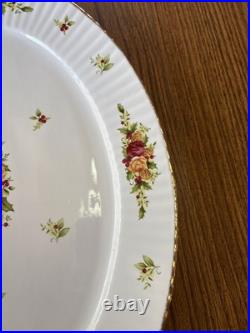 Royal Albert Old Country Roses Holiday Christmas Oval Platter 20