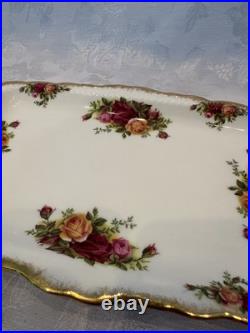 Royal Albert Old Country Roses Holiday Creamer Pitcher And Sugar Dish 3 Pieces