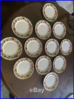 Royal Albert Old Country Roses Holiday Wreath Salad Plate Signed Set Of 12