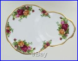 Royal Albert Old Country Roses Hostess Set for 6 People. Bone China Hard to find