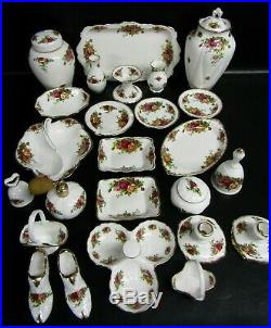 Royal Albert Old Country Roses Job Lot Of 25 Assorted Pieces