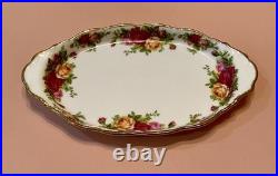 Royal Albert Old Country Roses Kitty Cat Kitten Posy Salt Pepper Shaker Set Tray