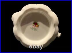 Royal Albert Old Country Roses Large 10 Inch Tall Tea Pot Mint Condition