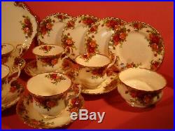 Royal Albert, Old Country Roses, Large 24 Piece Tea Set, 1st Quality 62-73 Stamp