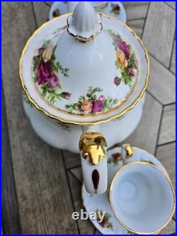 Royal Albert Old Country Roses Large 6 Cup Teapot Cups Saucers Made In England