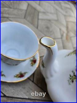 Royal Albert Old Country Roses Large 6 Cup Teapot Cups Saucers Made In England