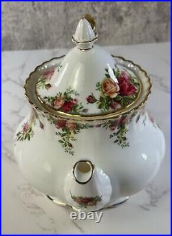 Royal Albert Old Country Roses Large 7.5 Teapot With Lid 1962 Must See