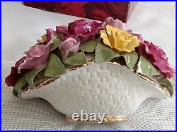 Royal Albert Old Country Roses Large Porcelain Centerpiece Basket/ Flowers Read