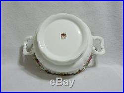 Royal Albert Old Country Roses Large Soup Tureen with England Mark