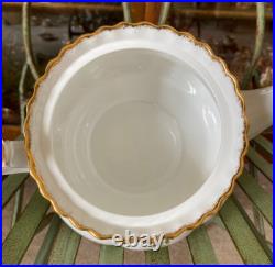 Royal Albert Old Country Roses Large Teapot 22k Gold Bone China 42 Oz 8 New