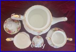 Royal Albert Old Country Roses Large Teapot, Creamer & Sugar Bowl withLid NIB Royal Albert Old Country Roses Large Teapot, Creamer & Sugar Bowl withLid NIB