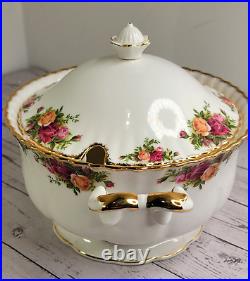 Royal Albert Old Country Roses Large Tureen Lid Rare Made In England VGC