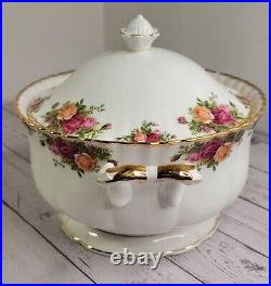 Royal Albert Old Country Roses Large Tureen Lid Rare Made In England VGC