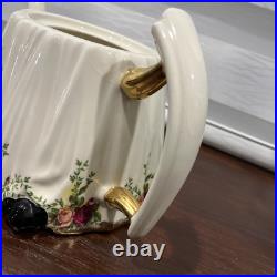 Royal Albert Old Country Roses Large Victorian Tea Table Teapot Cardew design Royal Albert Old Country Roses Large Victorian Tea Table Teapot Cardew design