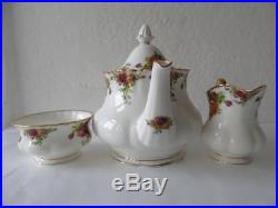 Royal Albert Old Country Roses Montrose Shape Fluted Tea Service for Six (24pcs)