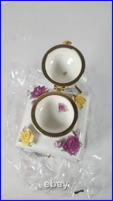 Royal Albert Old Country Roses Musical Coffee Grinder Trinket Box NIB