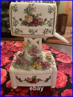 Royal Albert Old Country Roses Musical Mailbox With Kitten- RARE- Mint Condition