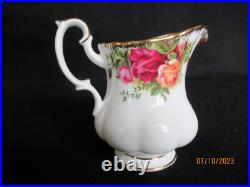 Royal Albert Old Country Roses Pattern 21 Piece Coffee Service. Large 2¼pt. Pot Royal Albert Old Country Roses Pattern 21 Piece Coffee Service. Large 2¼pt. Pot