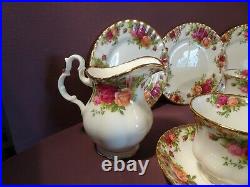 Royal Albert Old Country Roses Pattern, Tea Set 21 Pieces