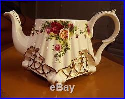Royal Albert Old Country Roses Paul Cardew Large Victorian Table Teapot Rare