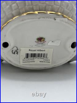 Royal Albert Old Country Roses Porcelain Flower Basket Bouquet Centerpiece Royal Albert Old Country Roses Porcelain Flower Basket Bouquet Centerpiece