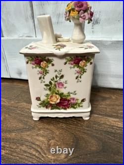 Royal Albert Old Country Roses Porcelain Music Box Dresser'62 Beautiful Dreamer