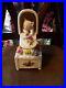 Royal_Albert_Old_Country_Roses_Porcelain_Musical_Kitten_in_Mailbox_27400051_01_dzl