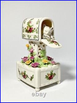 Royal Albert Old Country Roses Porcelain Musical Mailbox with Kitten 7