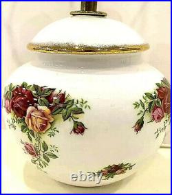 Royal Albert, Old Country Roses Rare 1962, Table Lamp, Gold Trim Accent MINT