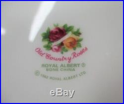 Royal Albert Old Country Roses Replacement China 13 Piece Lot Plates Mugs (AL)
