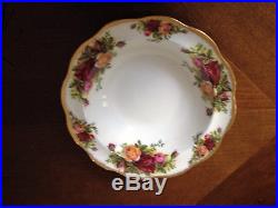 Royal Albert Old Country Roses Rimmed Soup Bowls 8