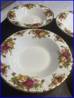 Royal Albert Old Country Roses Rimmed Soup Bowls(Set of 4) Bone China England