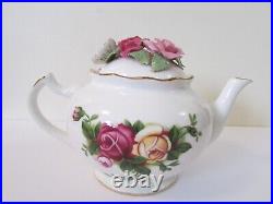 Royal Albert Old Country Roses Rose Bouquet Teapot