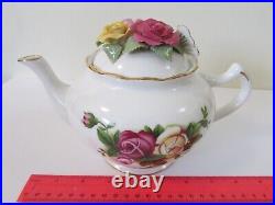 Royal Albert Old Country Roses Rose Bouquet Teapot