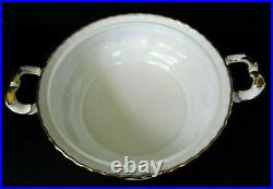 Royal Albert Old Country Roses Round Covered Vegetable Bowl Serving Dish w Lid