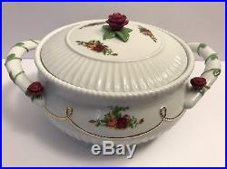 Royal Albert Old Country Roses Round Covered Vegetable Dish Gold Rope Handles 8