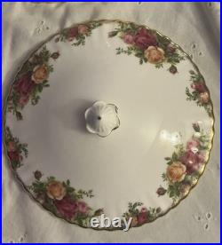 Royal Albert Old Country Roses Round Covered Vegetable Serving Bowl Bone China
