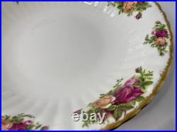 Royal Albert Old Country Roses Round Large Fruit Serving Bowl 9 1/2 1962 Rare