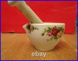 Royal Albert Old Country Roses Round Mortar and Pestle Set Very Rare Royal Albert Old Country Roses Round Mortar and Pestle Set Very Rare