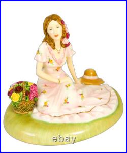 Royal Albert Old Country Roses SUMMER ROSE 2012 FIGURINE of the Year