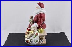 Royal Albert Old Country Roses Santa Figurine #308/2000 Mint